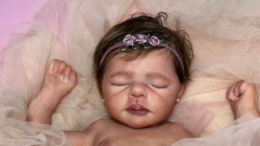 🍼 ¿Qué es una muñeca Reborn y en qué se diferencia de una muñeca convencional?